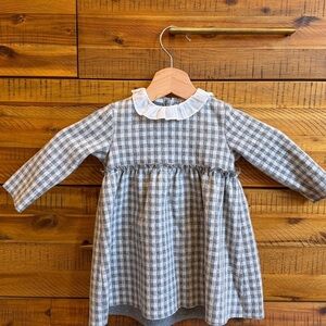 Il Gufo Gray Checkered Baby Dress with Ruffle Collar